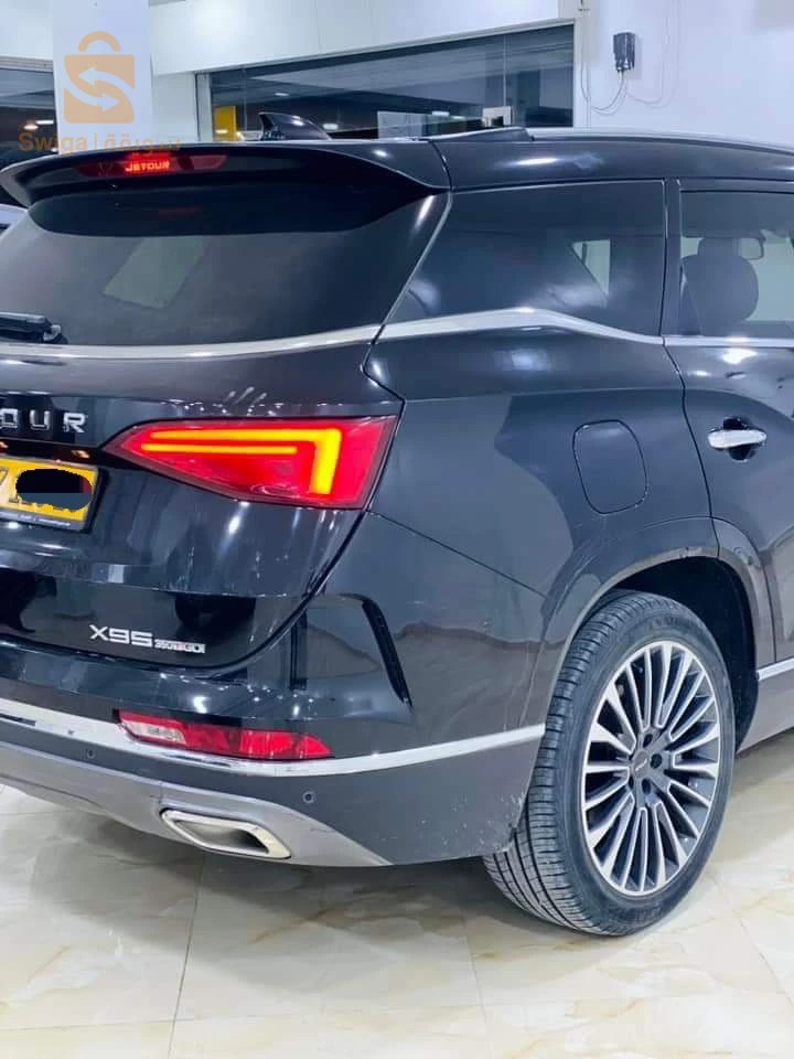 JETOUR X95 LUXURY 2023