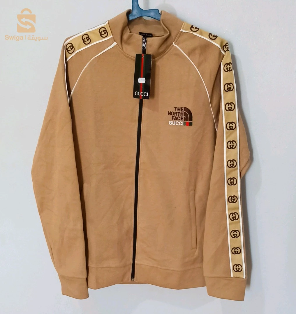 des ensembles (Nike ,Armani ,Boss) top qualité