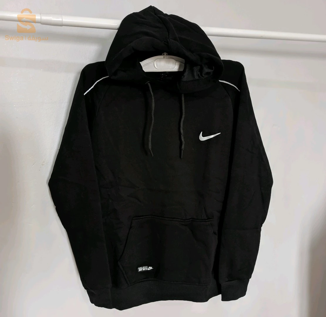 des ensembles (Nike ,Armani ,Boss) top qualité