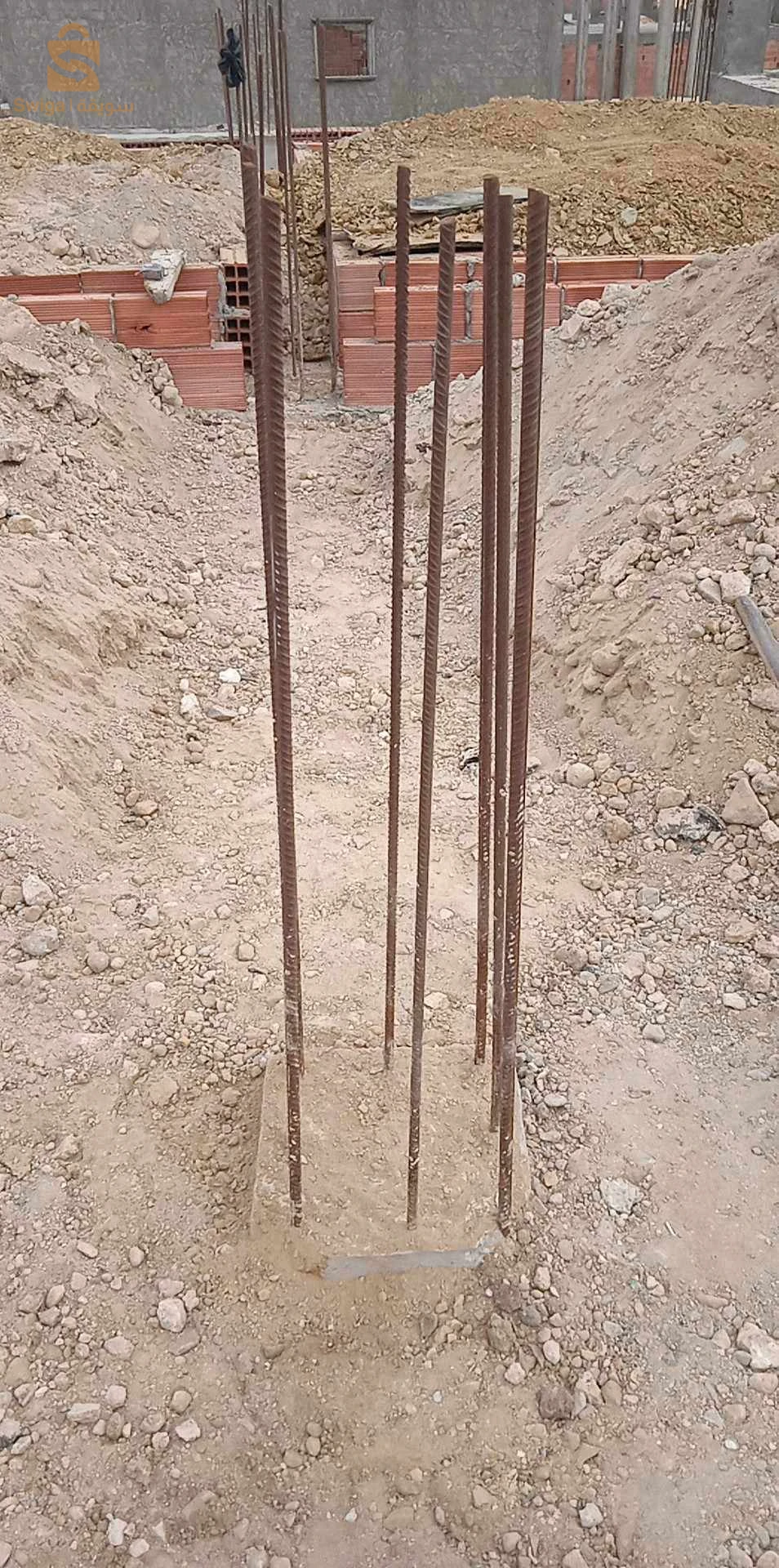 قطعة ارض بواجهتين