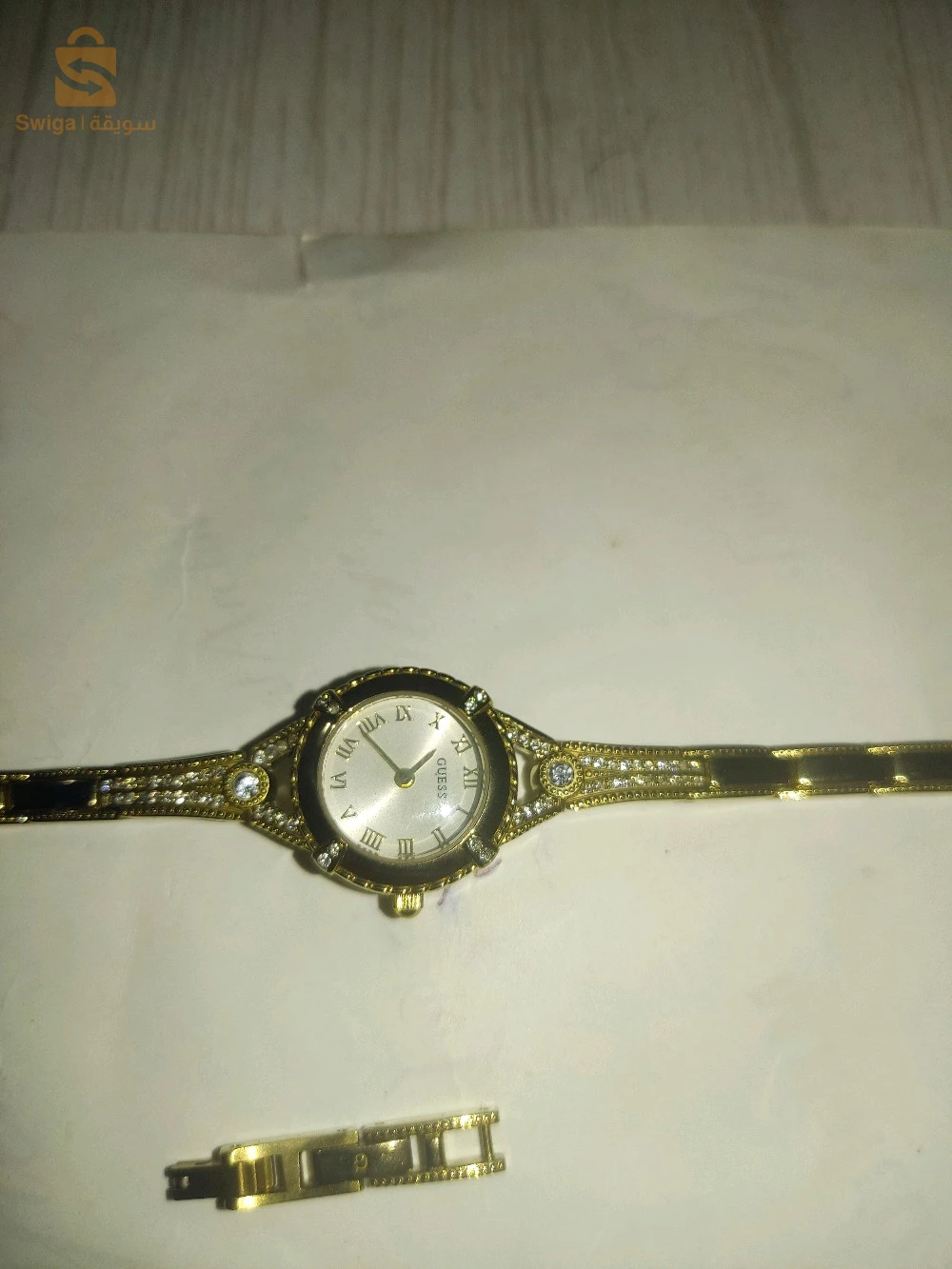 Guess - U0135L2-Montre analogique dorée