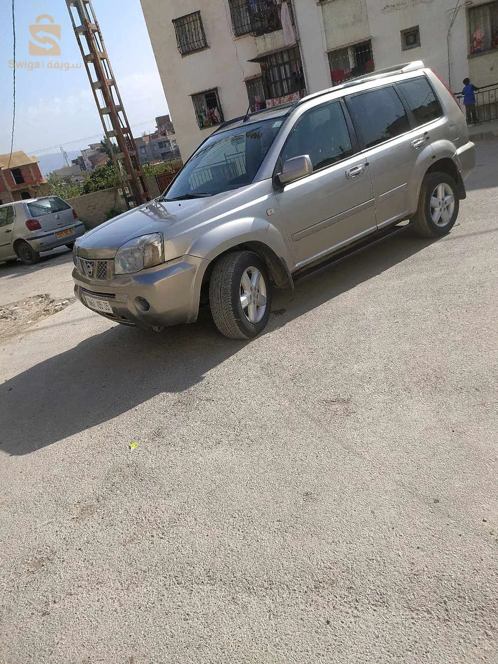 نيسان قوة