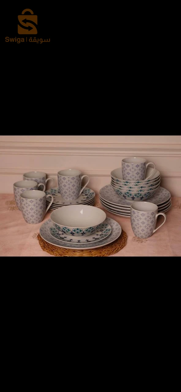 servise a table 24 pièce