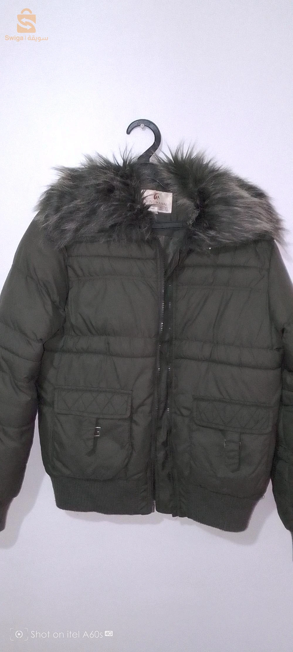 veste 
taille L
sans capuche