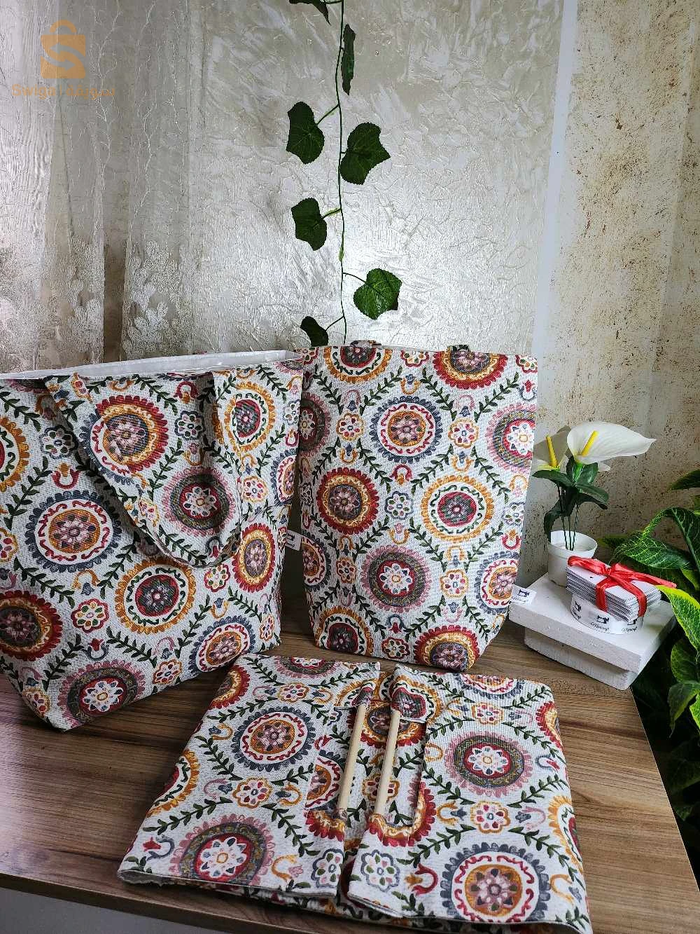 سلات القهوة و حاملات الصواني و الاطباق