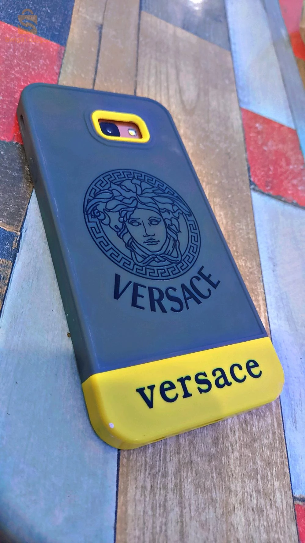 Kayan oppo a93 avec boit et cherger Et Enti choc ( affaicher mbalda ) 
Kayan j4+ avec cherger Et enti Choc nbadalhom b téléphone Mlih