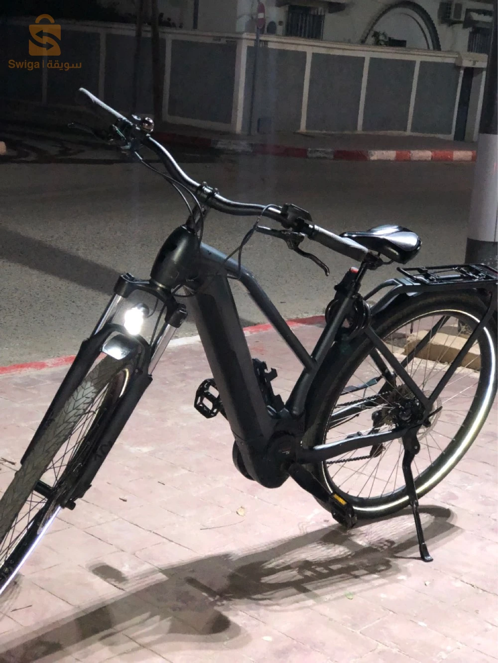 vélo électrique 
cube kathumondo one 
hybrid