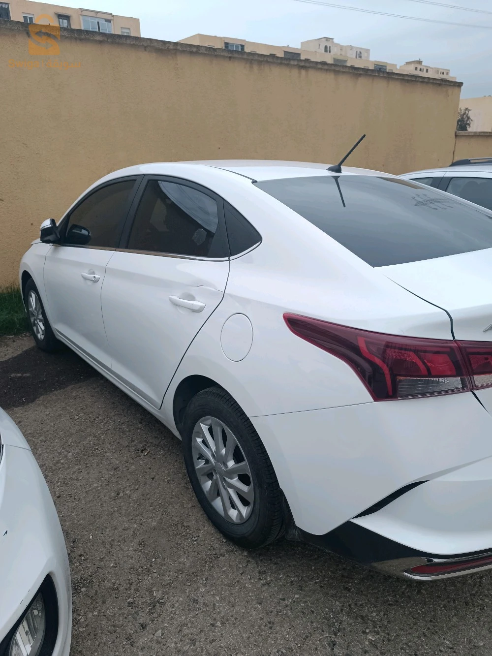 hyunday accent 1.6 essence 17000km