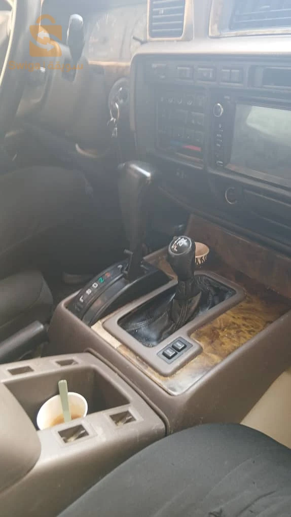 toyota land cruiser fj 80