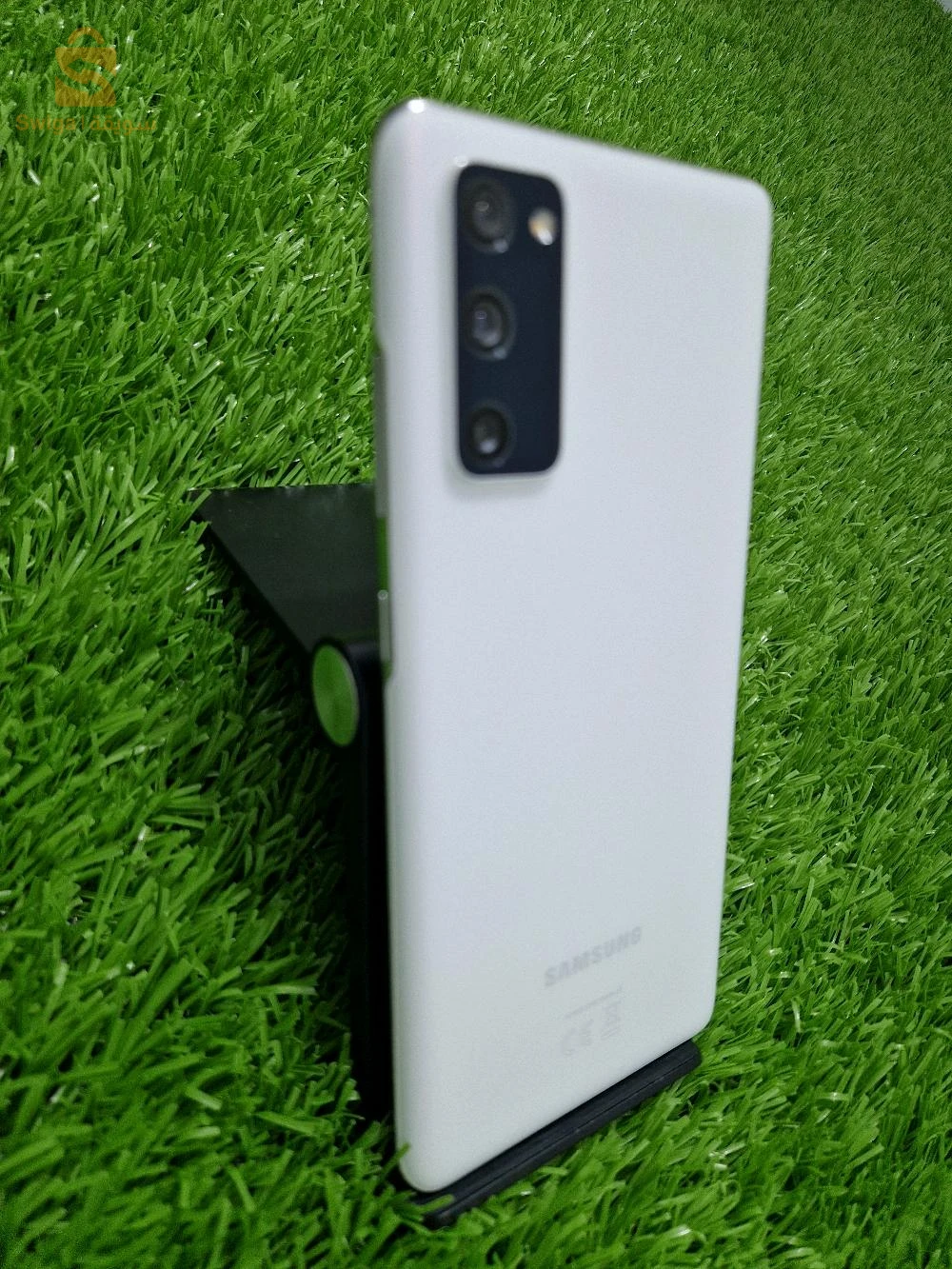 SAMSUNG GALAXY S20 FE