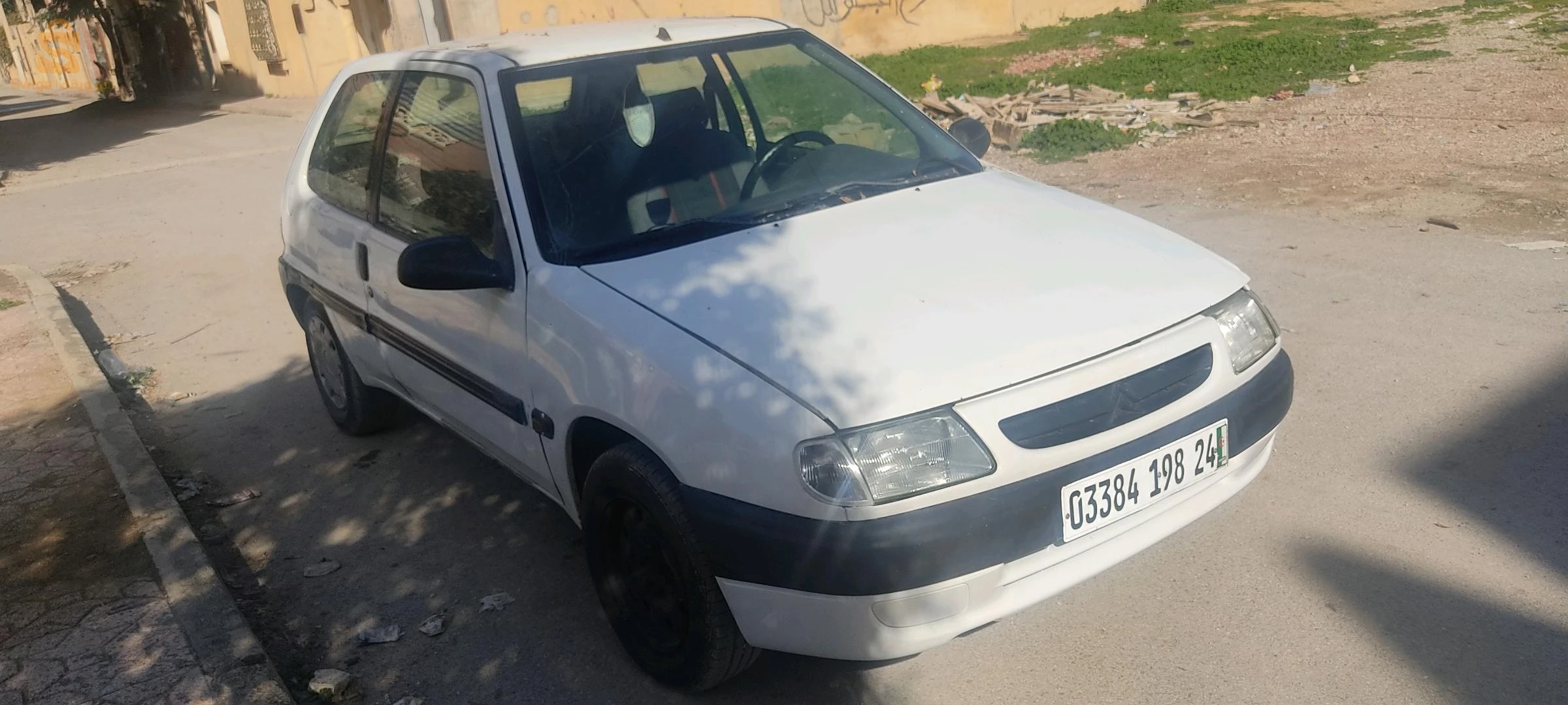 سيارة ساكسو