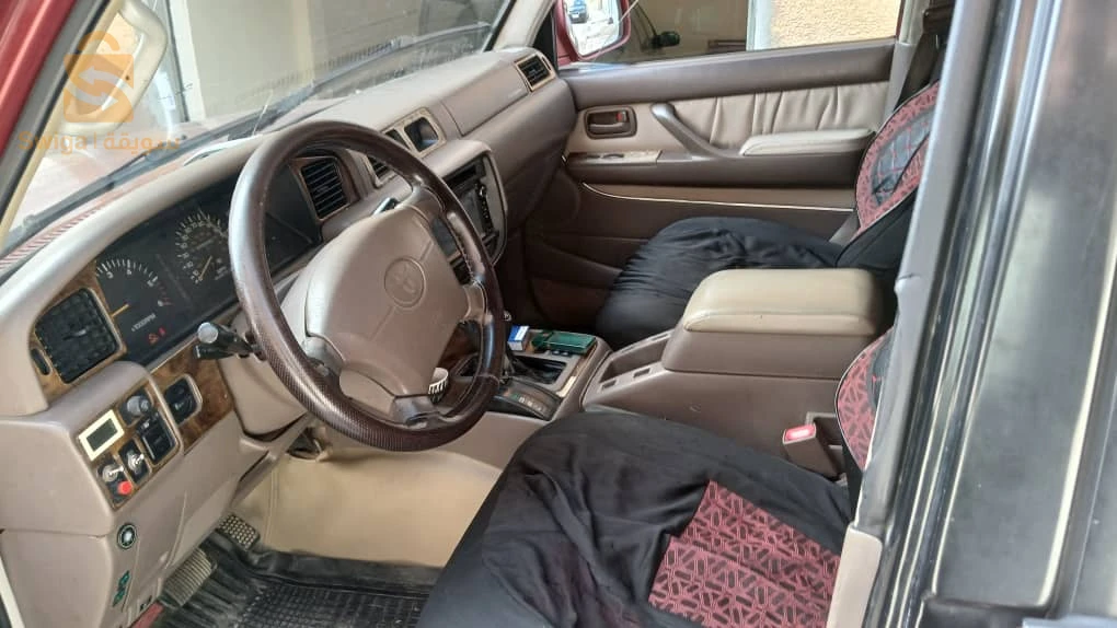 toyota land cruiser fj 80