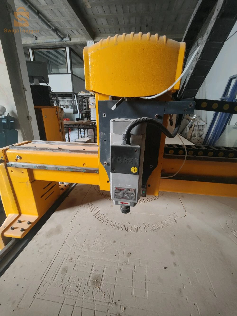 presse munbrane vaccum CMA CNC 180*400 plaqueuse de cham 5 opération
