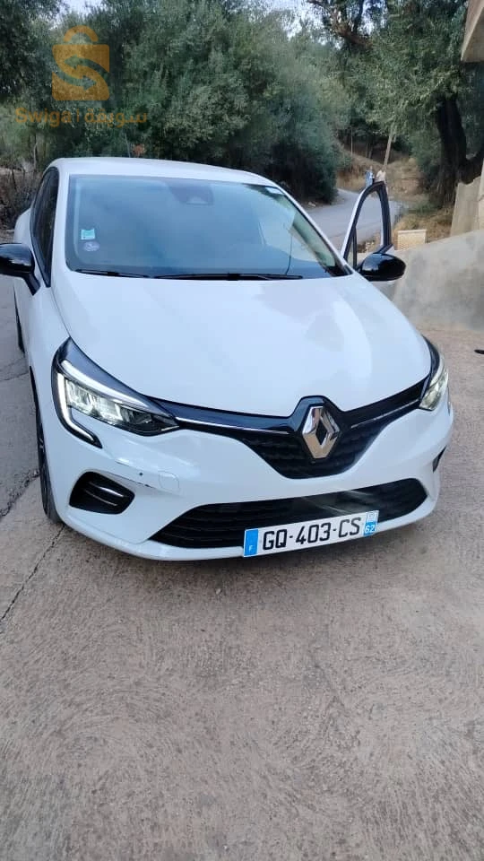 voiture très neuf 
carte gris mchi wjda ( procuration