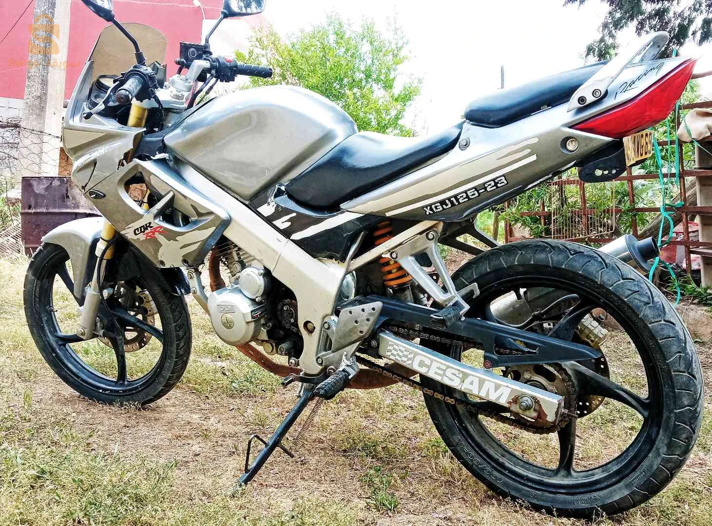 CBR XTR 125 cc ( 0662853011 )