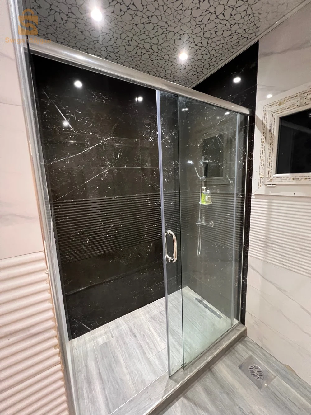 Location par nuitée ✅
ORAN 📍Boulevard des lions 
F3
0657428126 ☎️📞