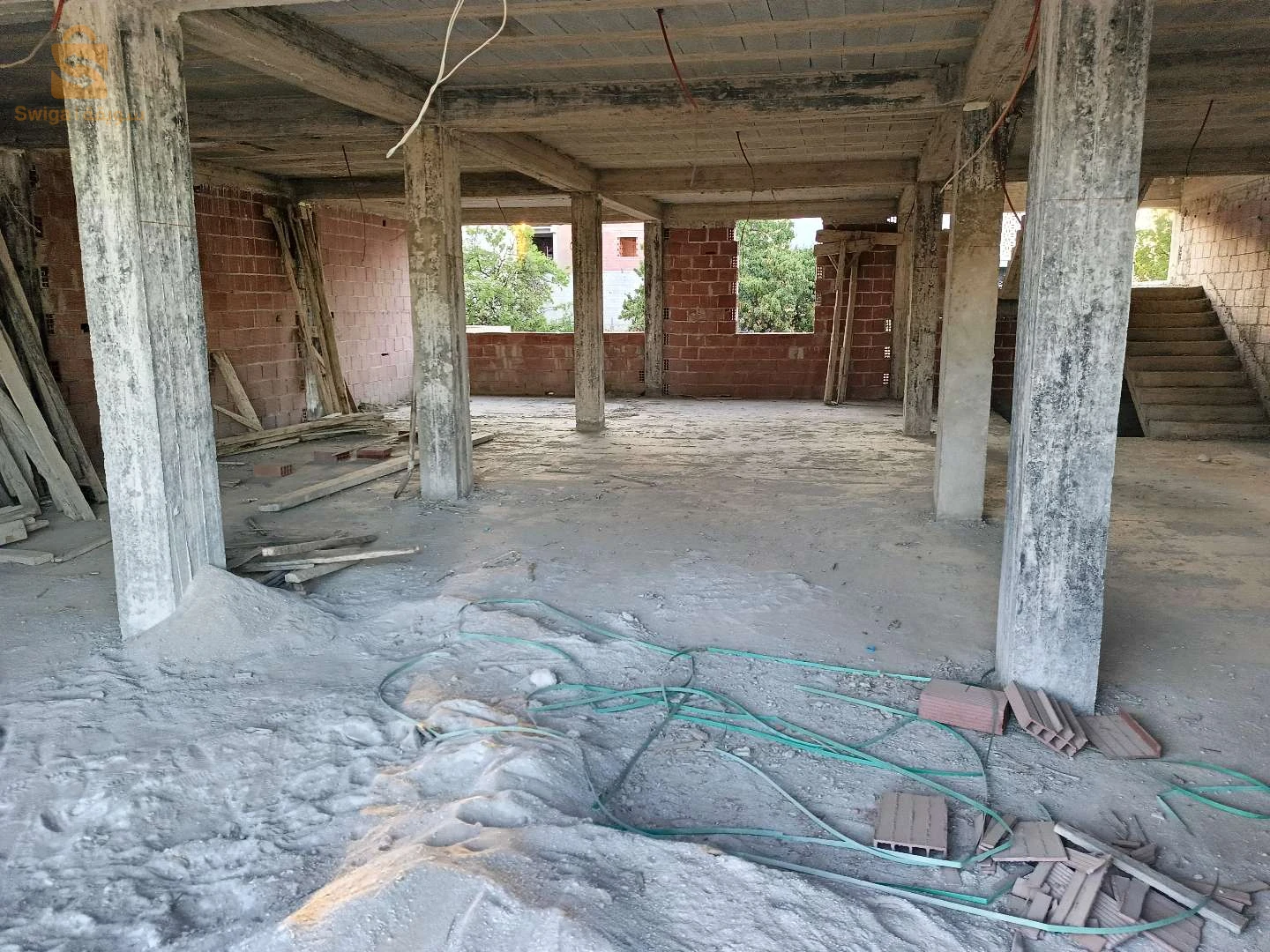 كاركاس للليع