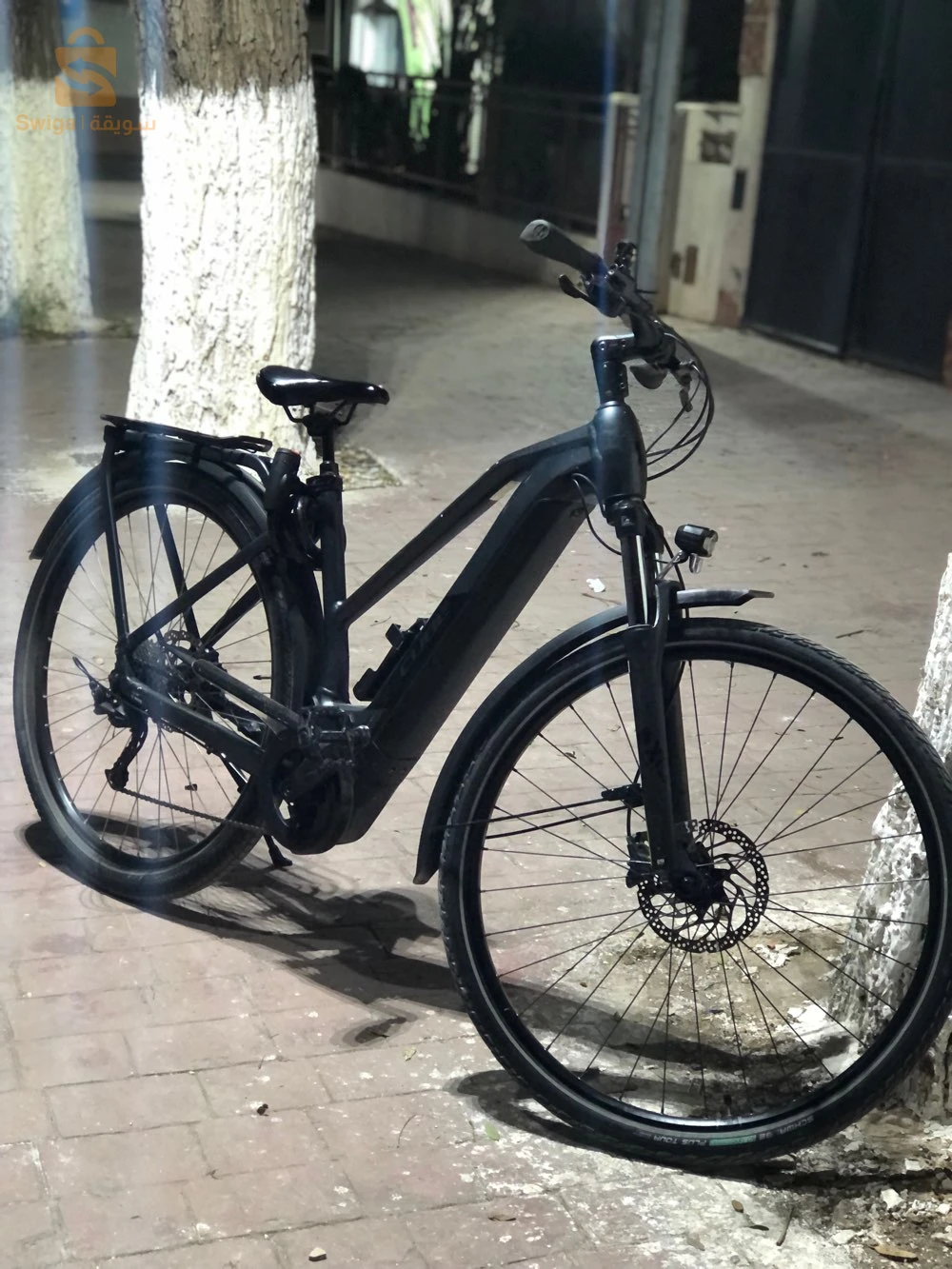 vélo électrique 
cube kathumondo one 
hybrid