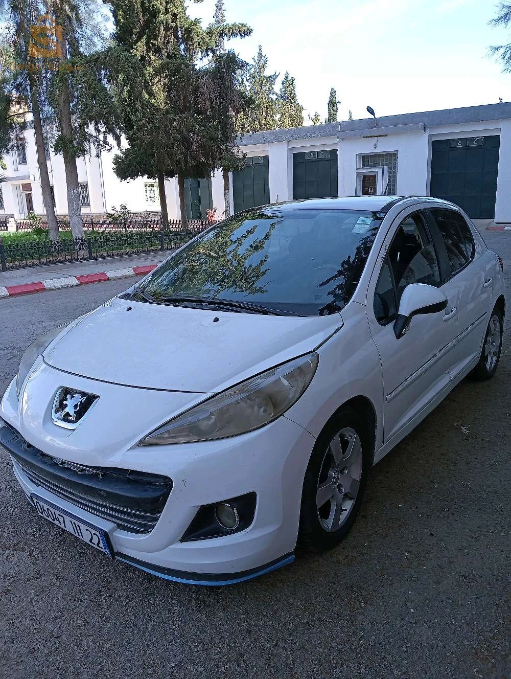 بيع سيارة