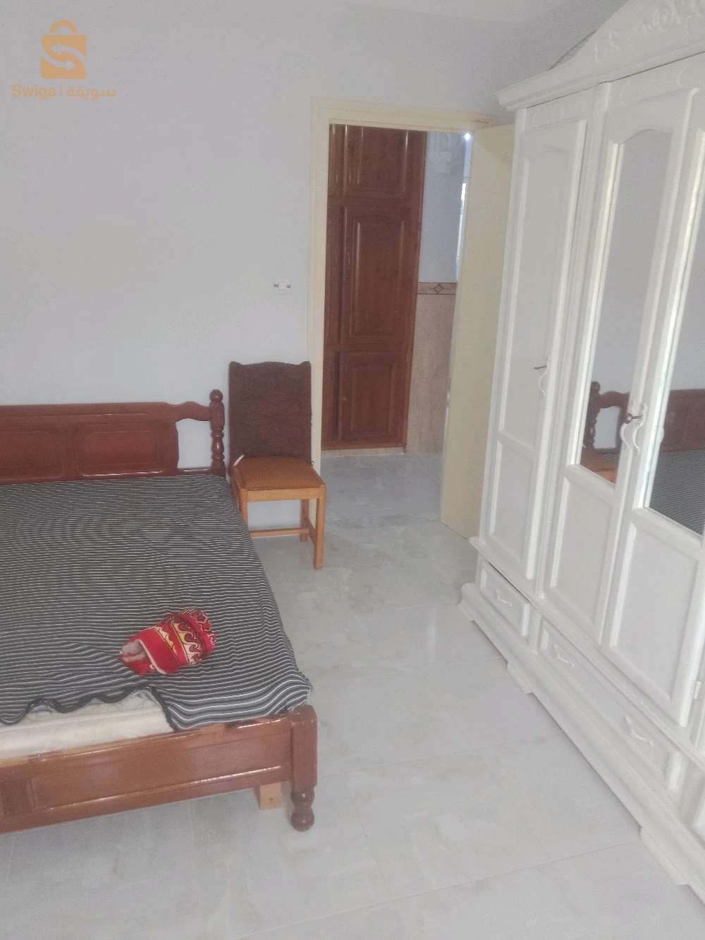 حي 550مسكن عمارة 14 حراثن جيجل