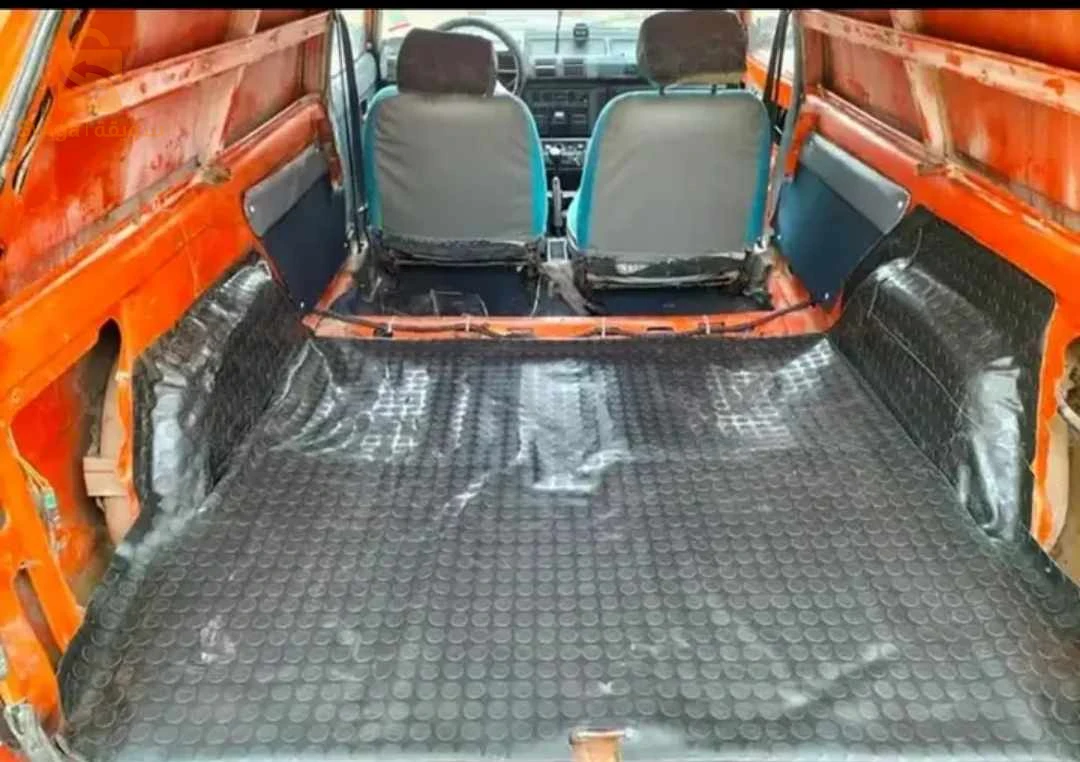 305 فورقونات  كومرسيال