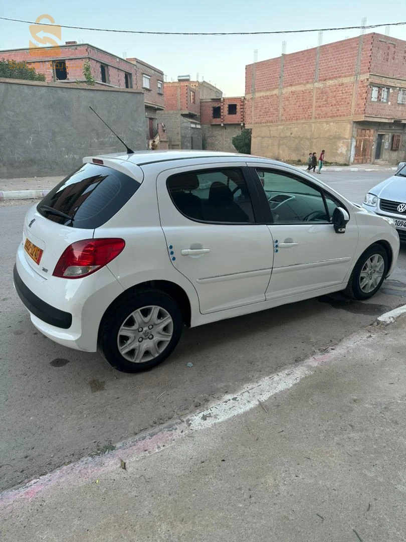 سيارة جديدة 00 عوادة