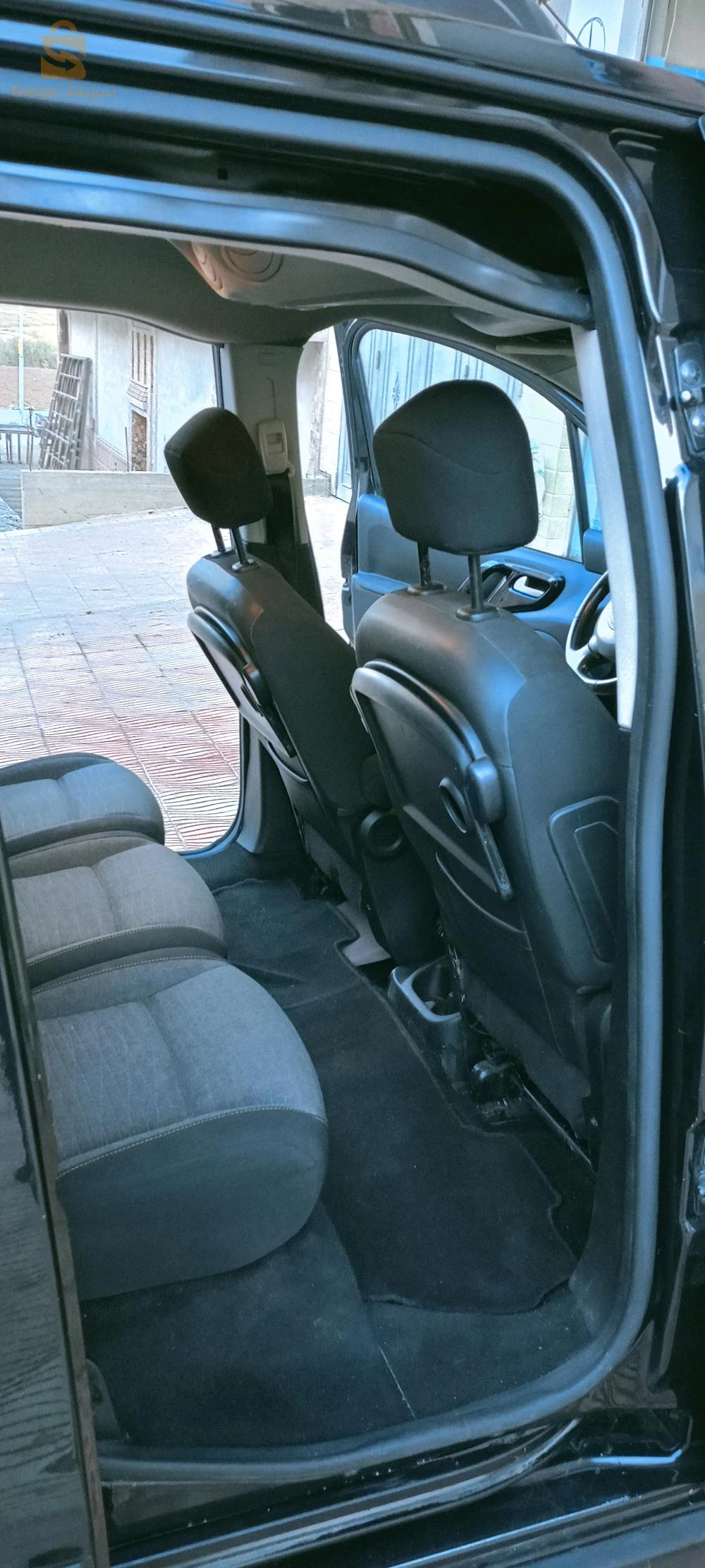 Citroën berlingo Fransawi 2017 la tout machi 185000