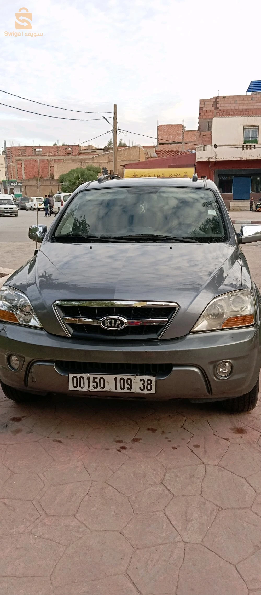 بيع سيارة كيا سورينتو