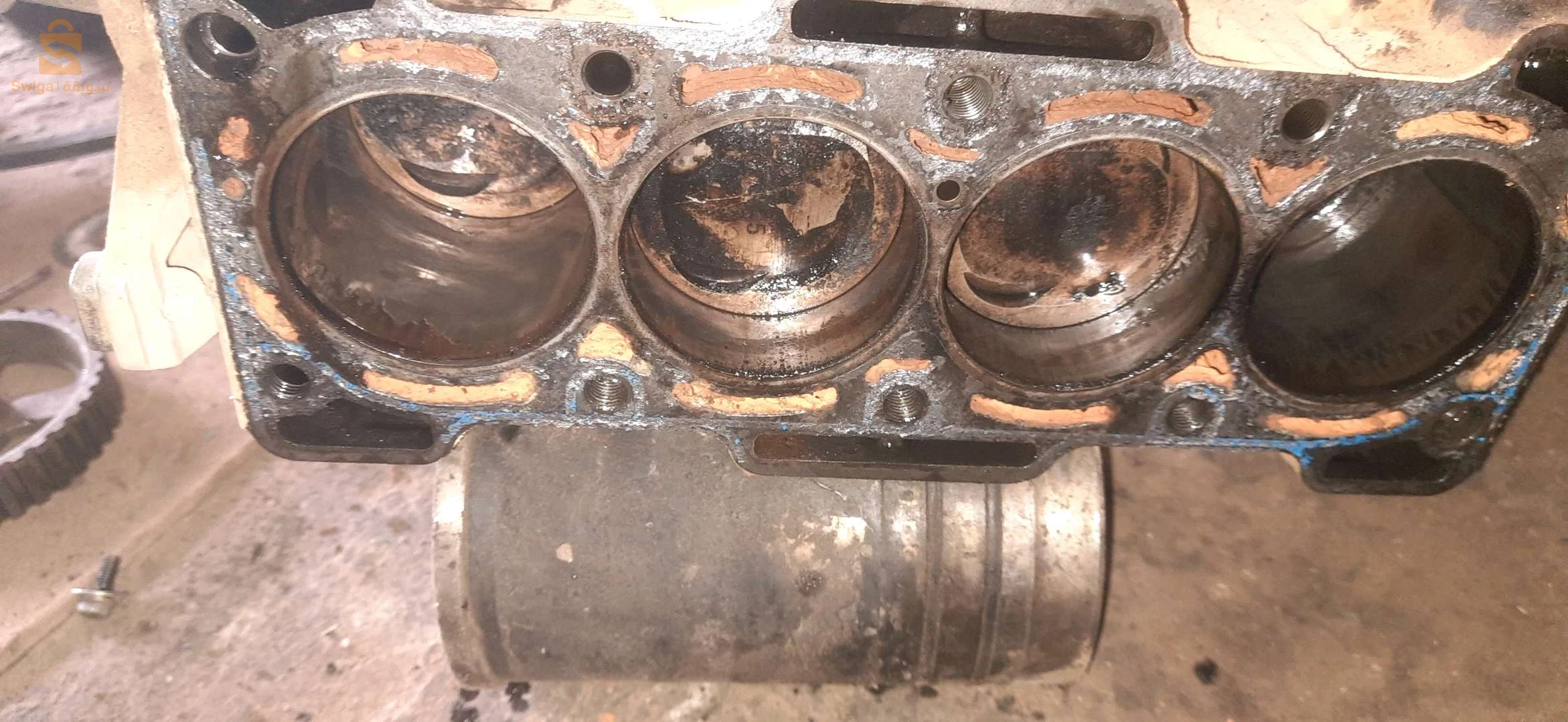 محرك dfsk ماركة A&B ماشي 100الف نظيف بزااف 
فيه ليقيد سوباب فاسدين وجوان كيلاص مسوطي فيه بوب او جديدة ولاشان جديدة جامي تريفيزا 
للبيع 
السعر 3500.000
المكان بسكرة 0799825267