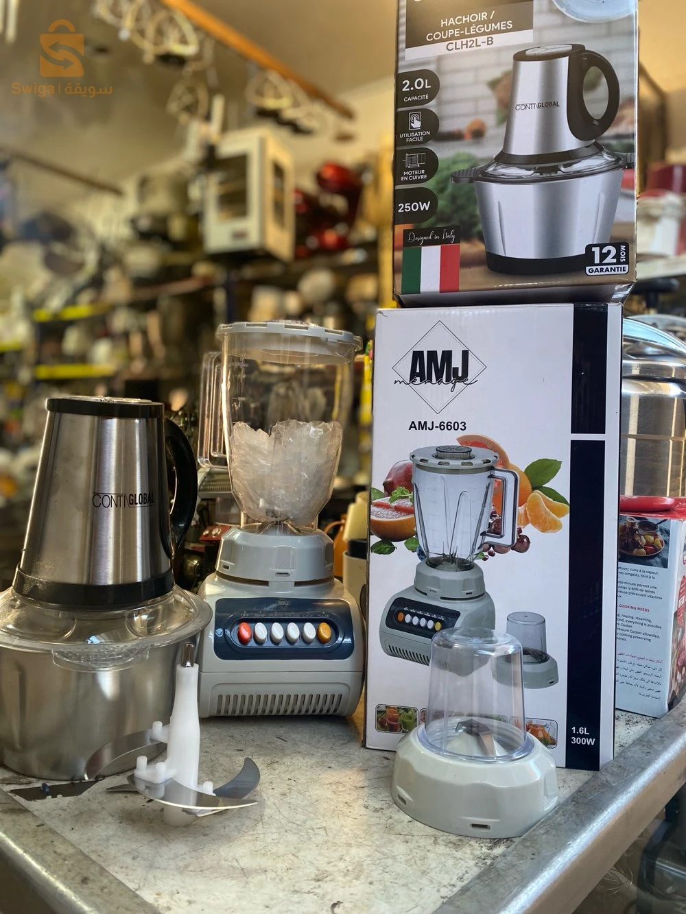 blender 5 vitesse fih 2 bol pour jus et pour les épices ydir 2800hachoir 4 lam w tasse inox w 3 vitesse b 1900 daw ki tedi les 2 m3a ba3d nahsebhomlek 4500 da (w fiha négociation)05402434250559953460