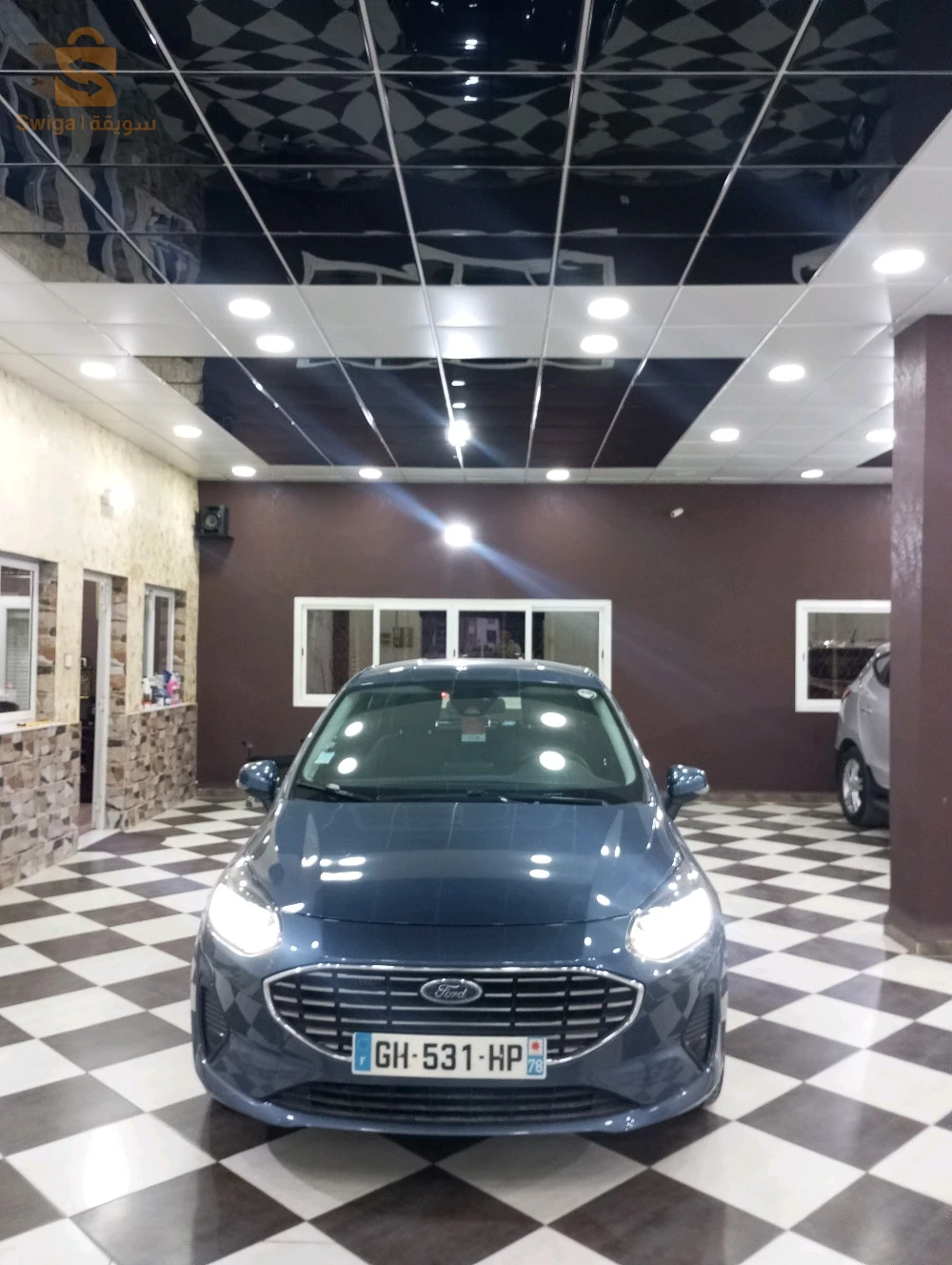 ford fiesta titanium 1.0 hybride