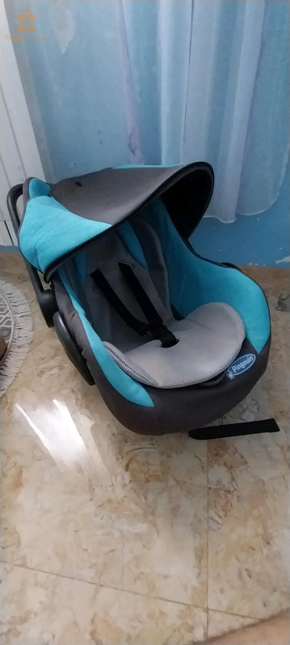 siège auto bébé Pingouin