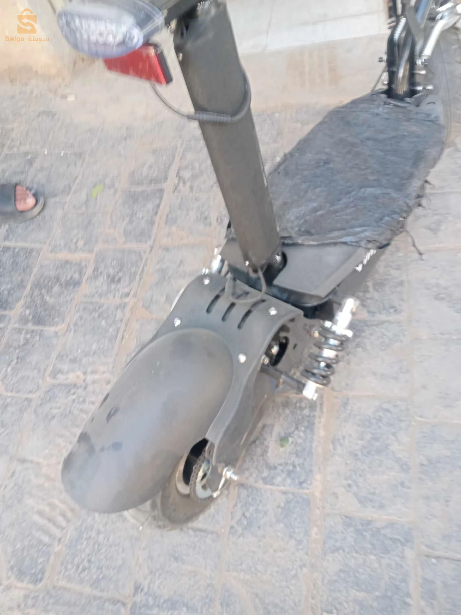 Trotinette électrique tiny tom