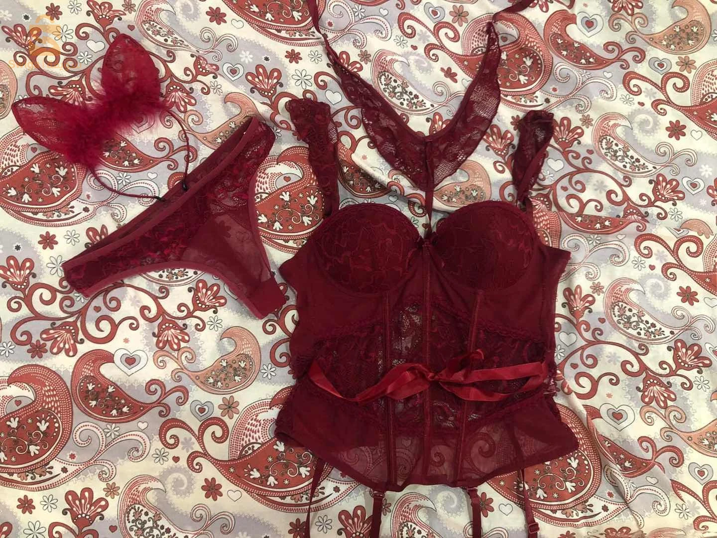 ✨ VENTE NEUVE - SANS ÉTIQUETTE- ENSEMBLE DE LINGERIE ✨