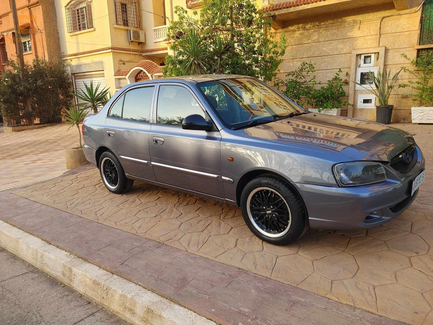 accent a ne pas rater tres belle voiture….
