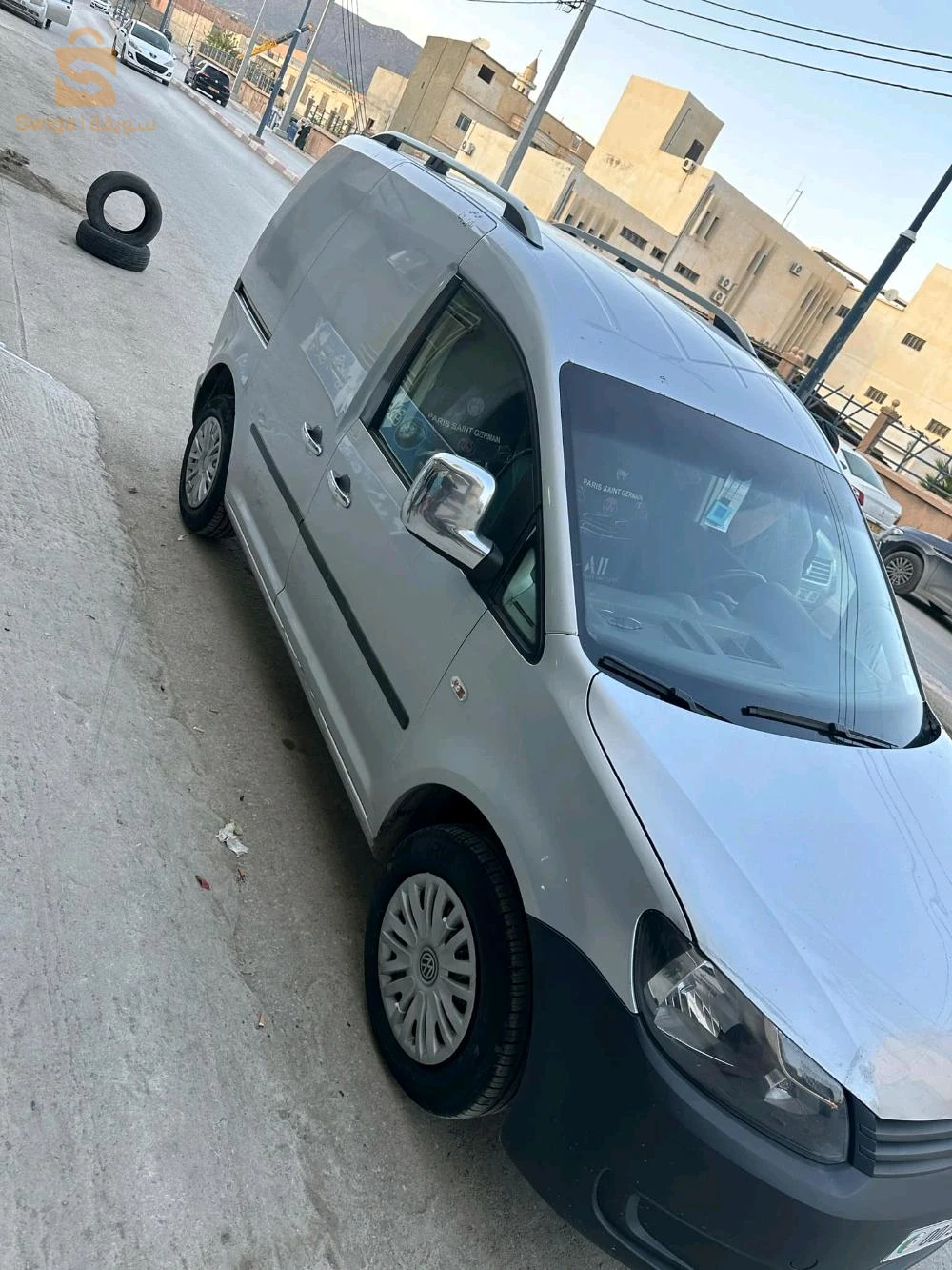 fiha farwa sgira fl kabou wl botkas 00 awada 00 sbiga 
0672360418