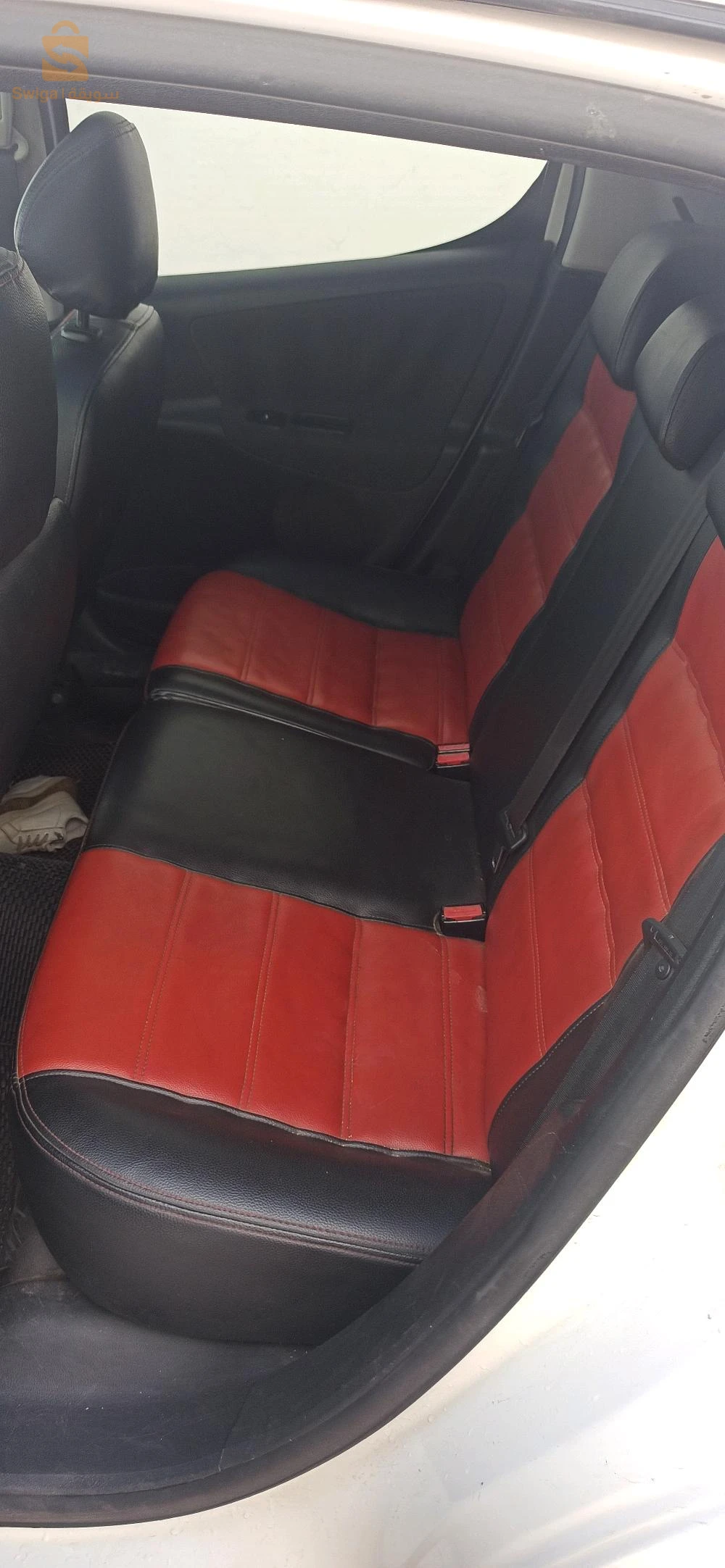 بيع سيارة 207 رقم الهاتف 0670378066