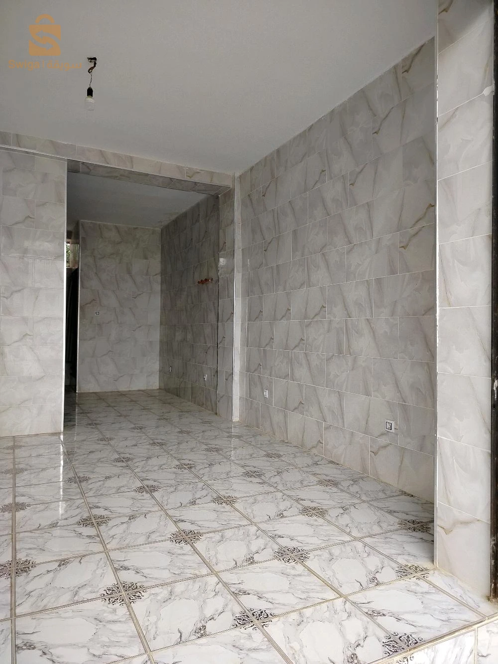محل للكراء 36متر في الحروش 
بالقرب من حي 400 مسكن ومسجد عبد الحميد بن باديس