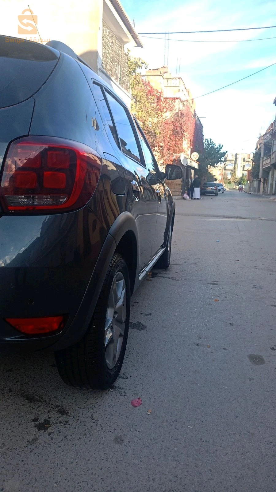 machia 127000 ryal ndifa bazaf 
mgalfa w mfarcha
fiha raccord sgir fi lparchok