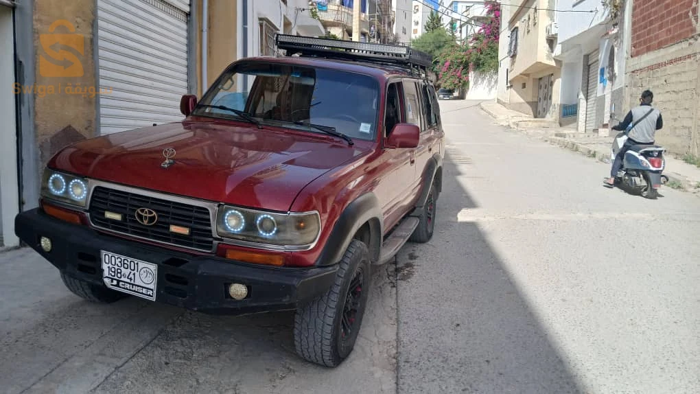 toyota land cruiser fj 80