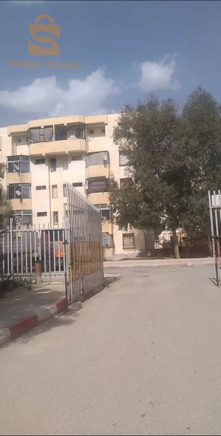 F3 4 ème étage acte notarié hamla 1. cite clôturée