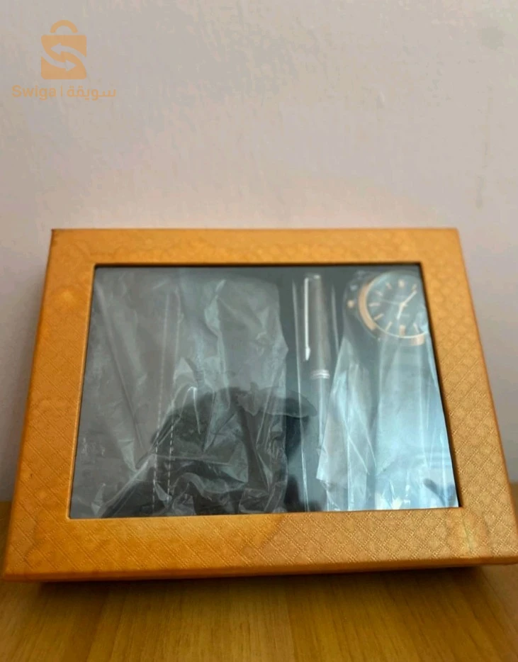 Pack Montre Classique , Porte Monnaie , Stylo