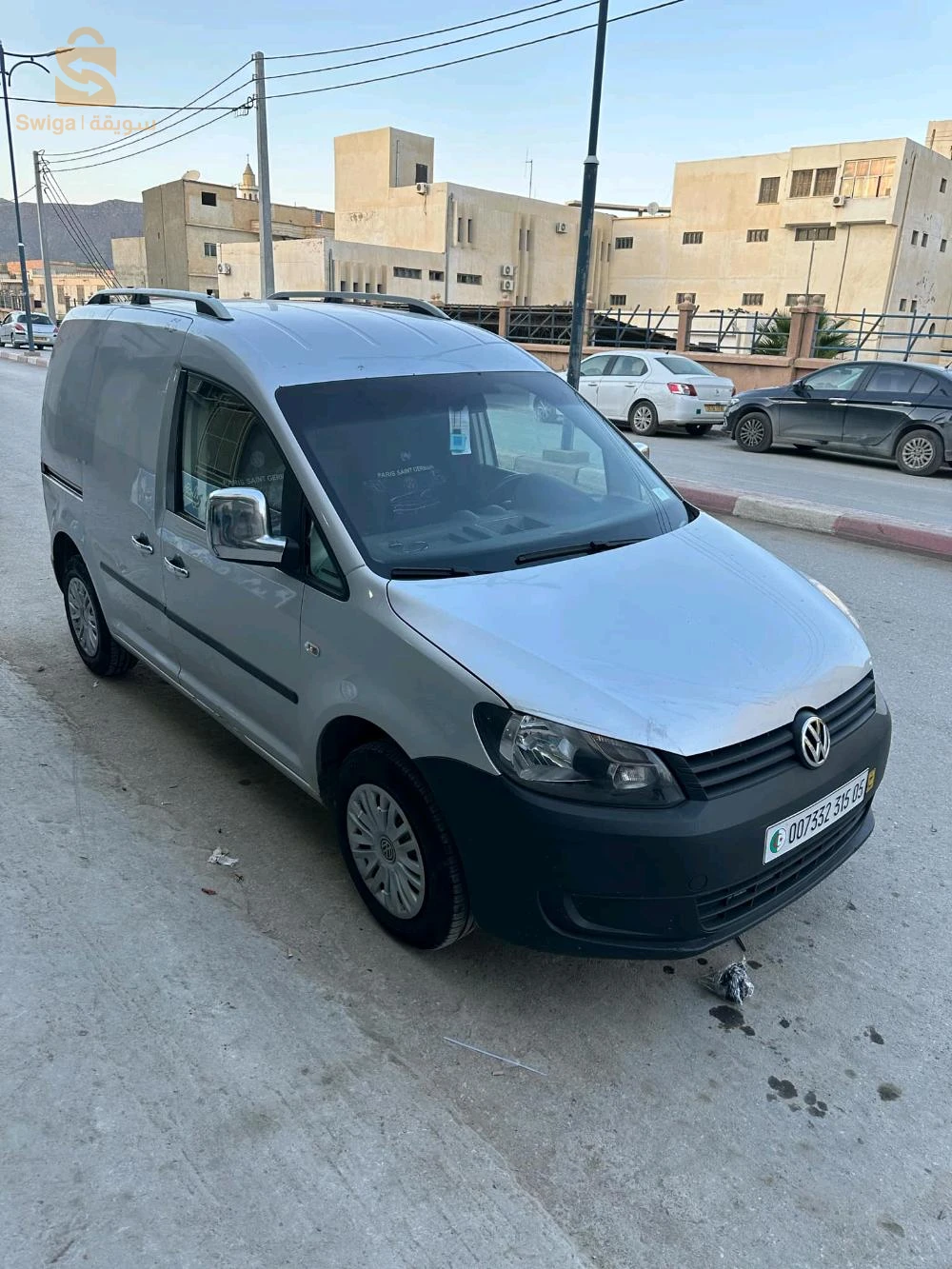 fiha farwa sgira fl kabou wl botkas 00 awada 00 sbiga 
0672360418