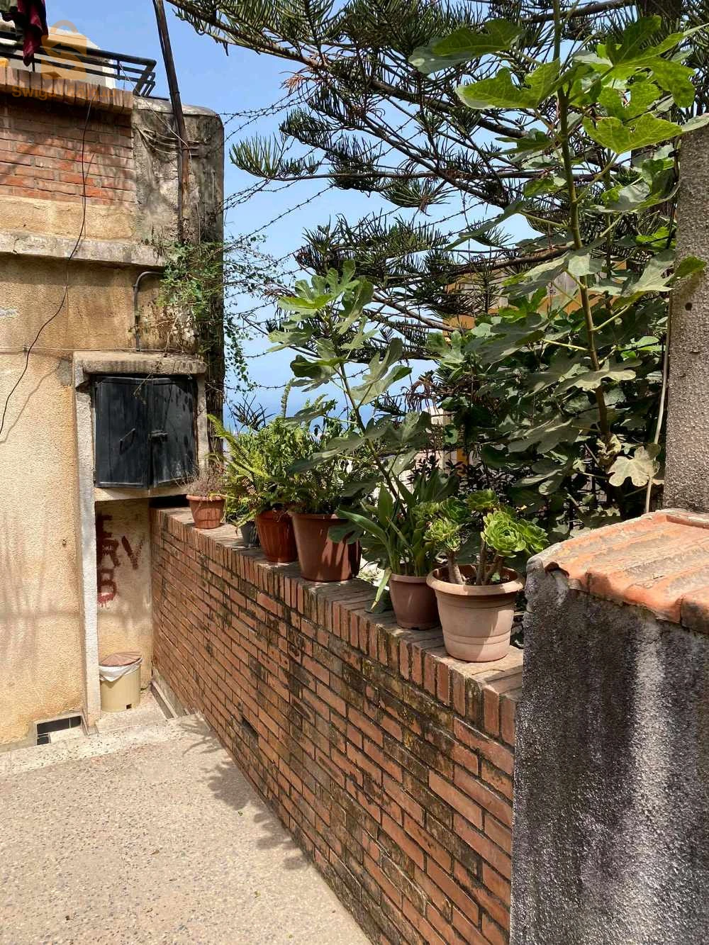 villa colonial facade 10m/30m