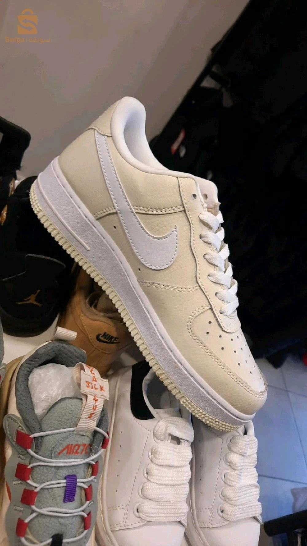 ايرفورس بوب كورن