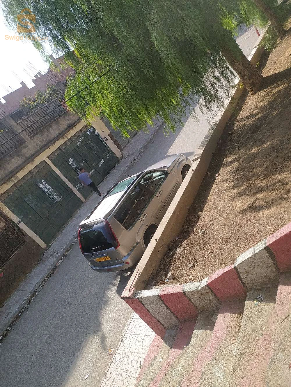 نيسان قوة