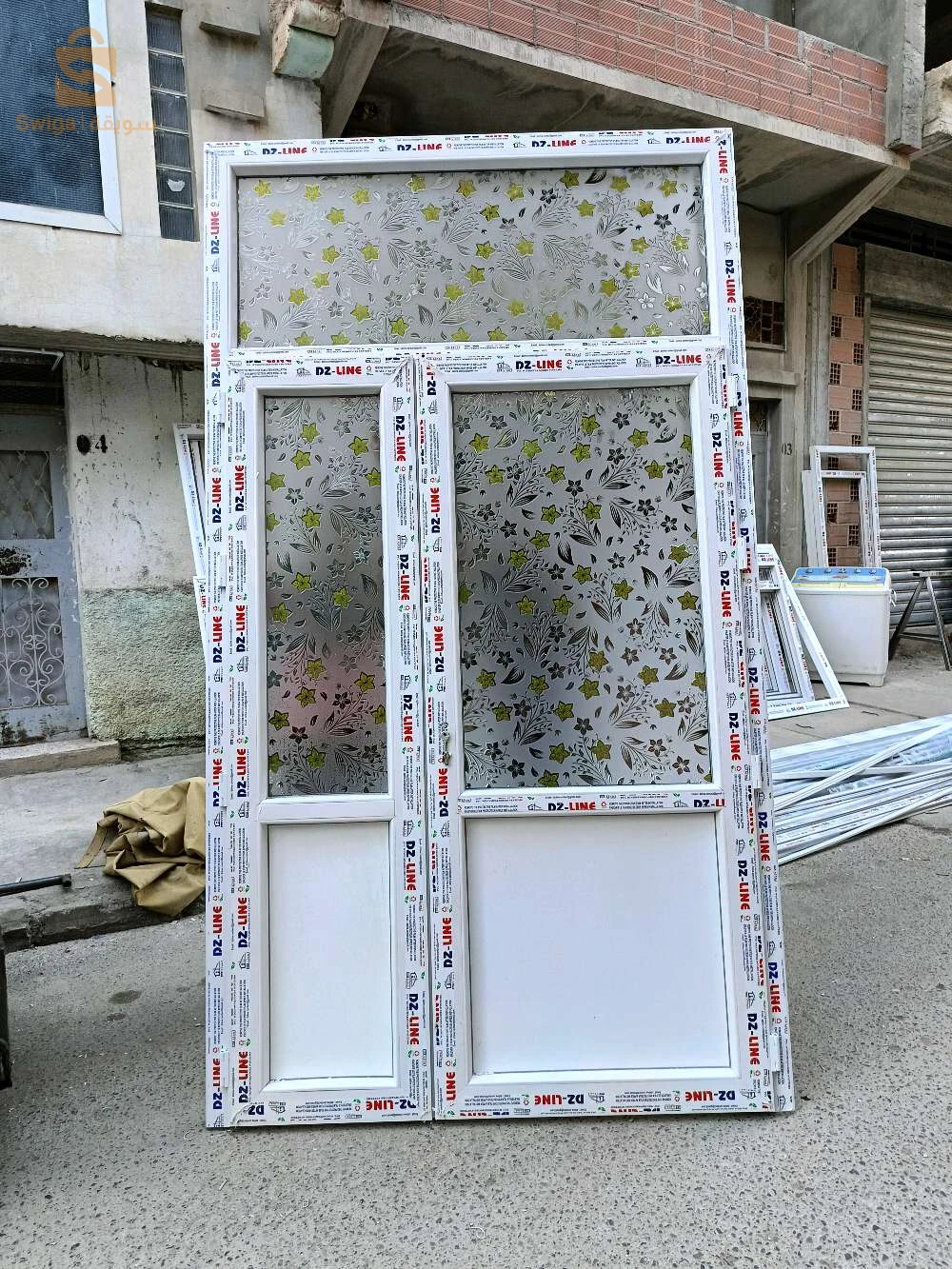 مرحبا بيكم اسعار الجملة  تجزئة  خشب وبيفسي
 نخدمو سيركوموند 0770846973