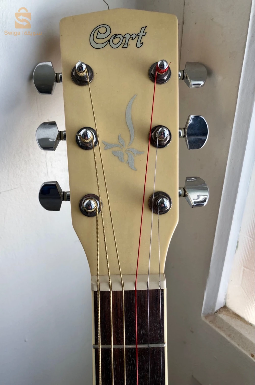 guitare acoustique Cort