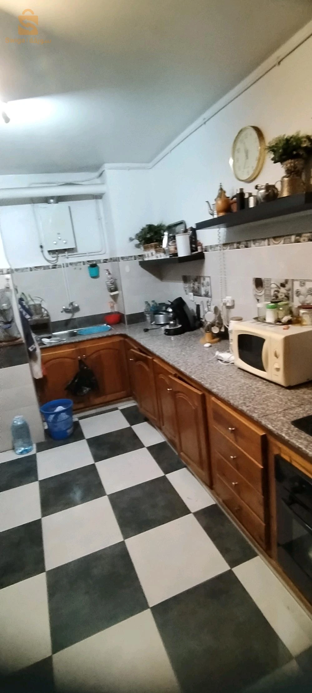 Je vend une appartement f3 bien situé à rabia tahar