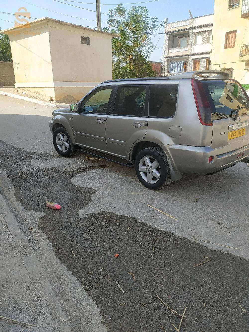 نيسان قوة